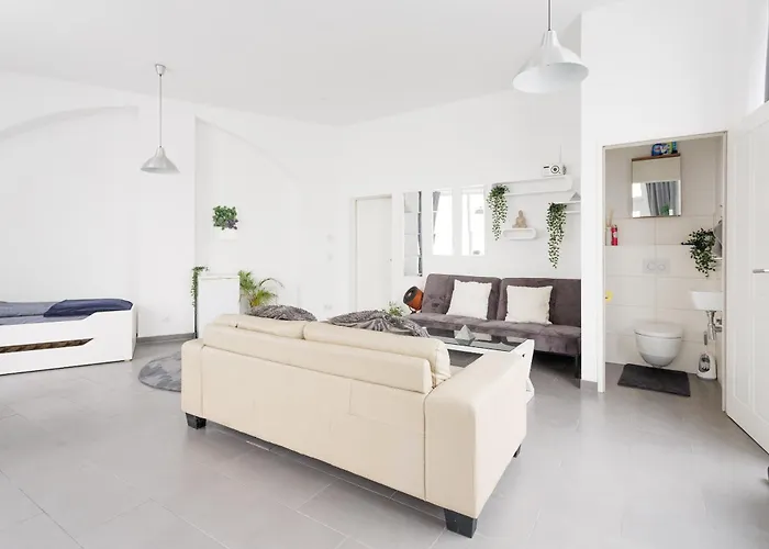 Modern In